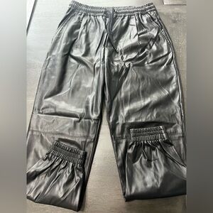 ZARA Faux Leather Jogger Pants Black Size M High Rise Tapered Fit‎